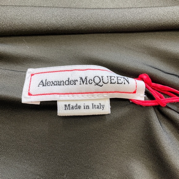 ALEXANDER MCQUEEN EBONY 2024 ASYMMETRIC DRAPE MINI DRESS - Picture 4 of 6